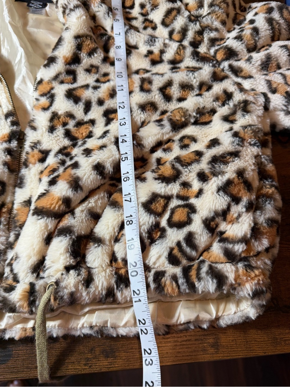 Know One Cares Leopard Faux Fur Jacket Women’s Large Animal Print Plush Zip Up - Picture 4 of 12